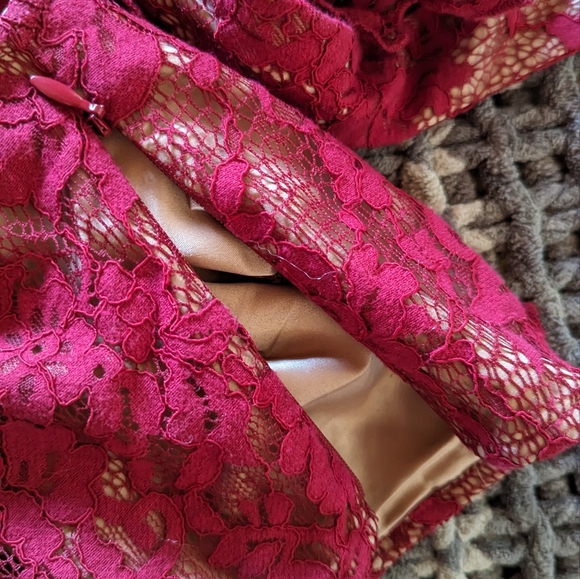 Majorelle - Lucile Top in Cranberry Red, size XXS - Picture 6 of 8